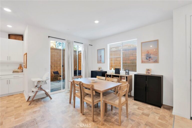 16604 Quince Lane, Fontana