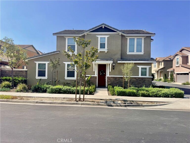 16723 Wyndham, Fontana