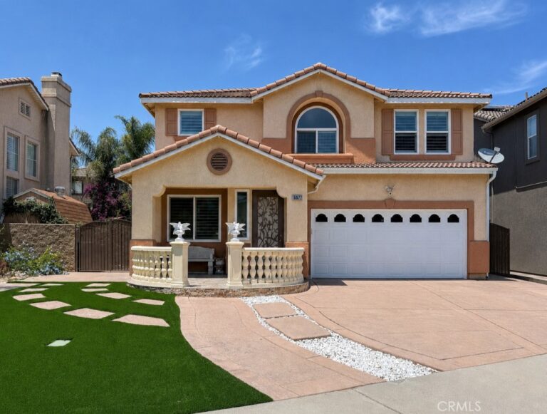 16872 Hazeltine Court, Fontana