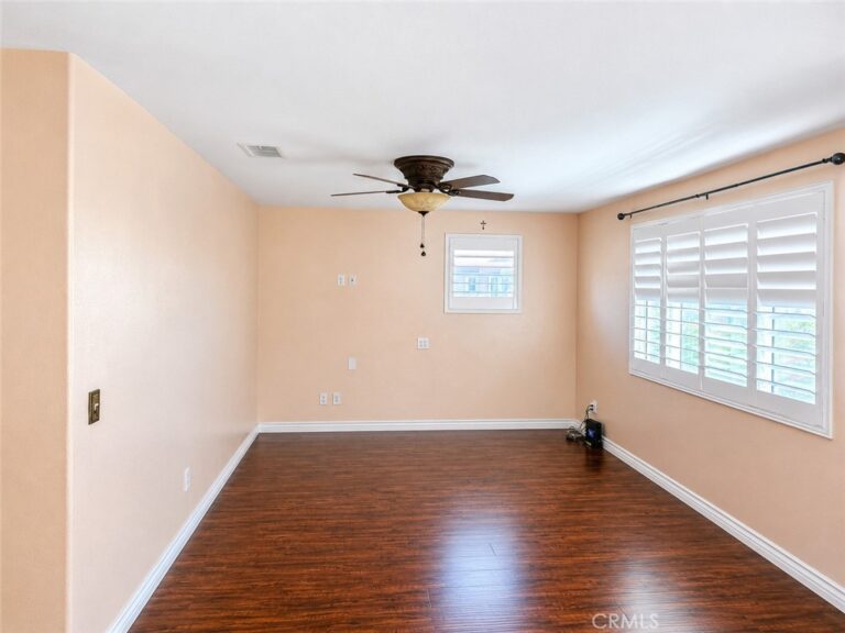 16872 Hazeltine Court, Fontana