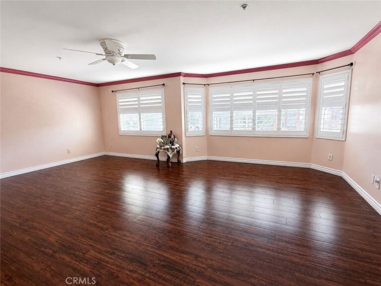 16872 Hazeltine Court, Fontana