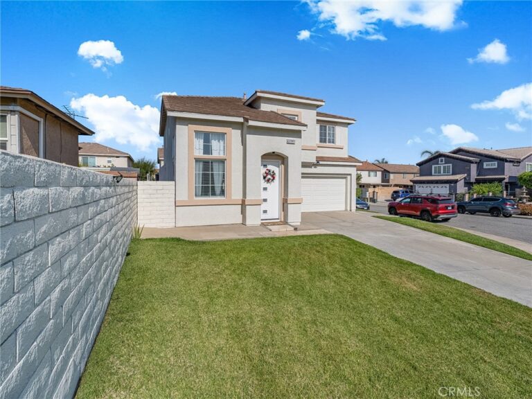 16938 Fern, Fontana