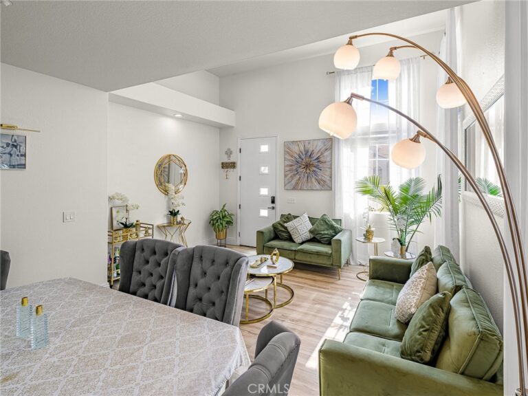 16938 Fern, Fontana