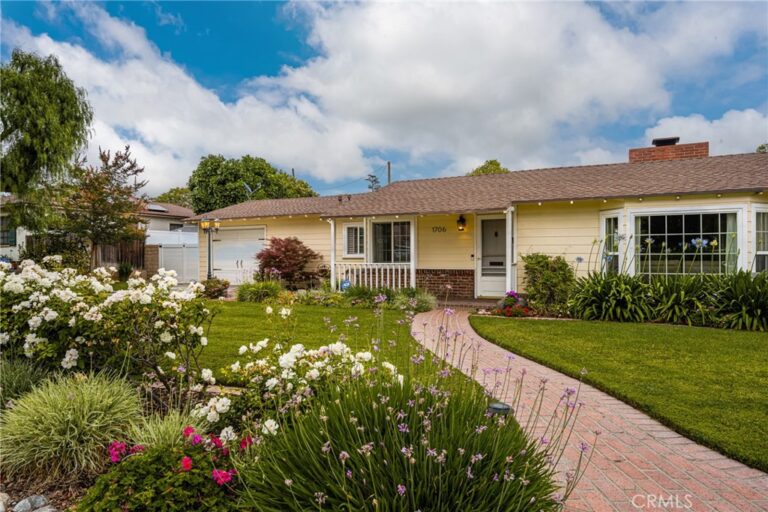 1706 Berkeley, Pomona