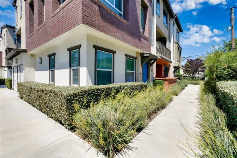172 Bahia, Covina