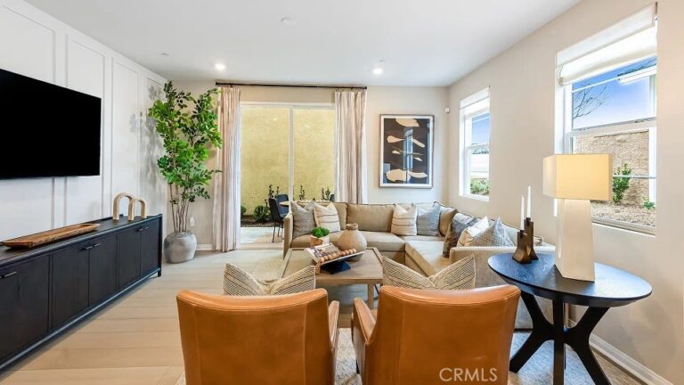 1723 Phantom Lane, Rialto