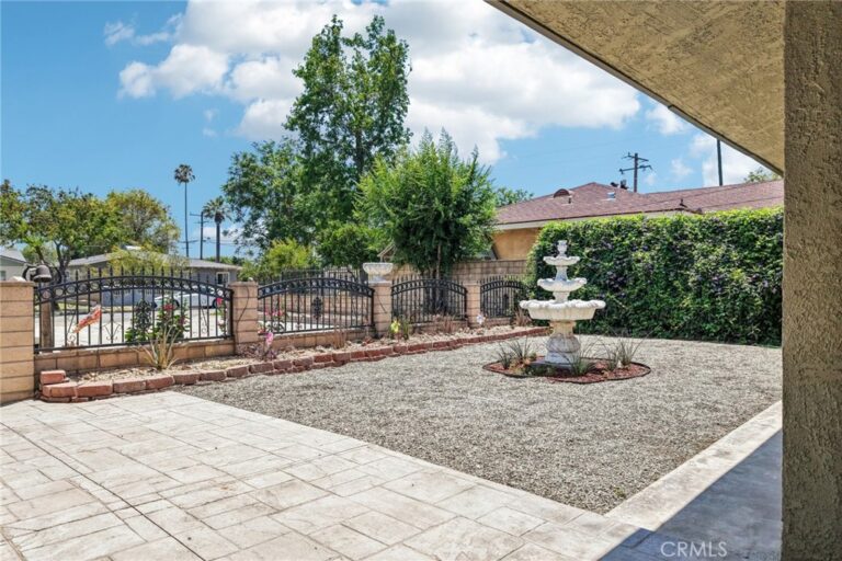 17316 Hawthorne Avenue, Fontana