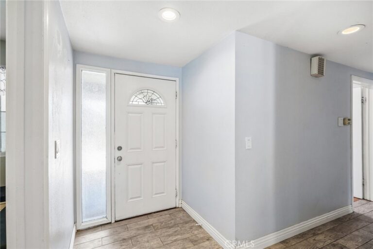 17316 Hawthorne Avenue, Fontana