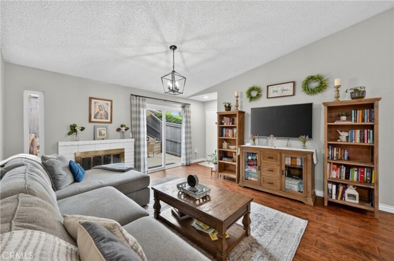 1817 N Solano, Ontario