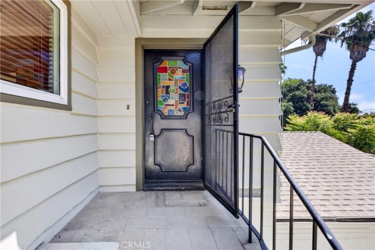1845 Canyon, Pomona