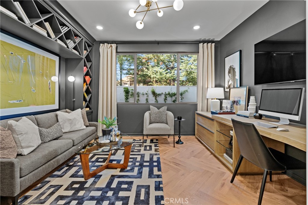 185 Sonoma Lane, Claremont