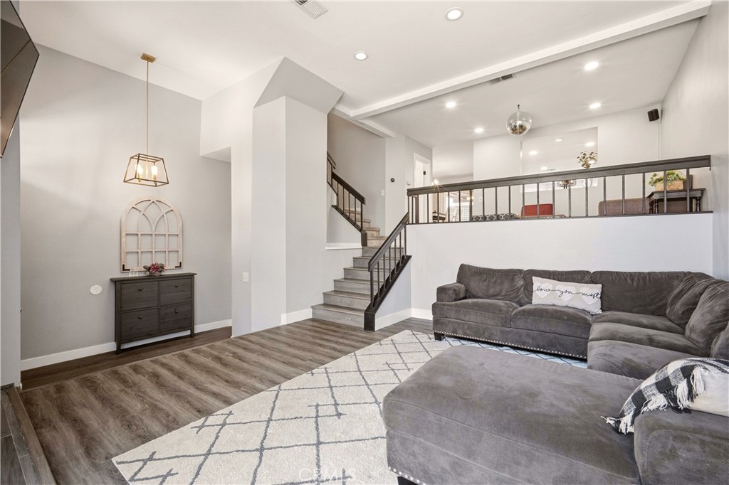 19 Wildflower Place, Pomona