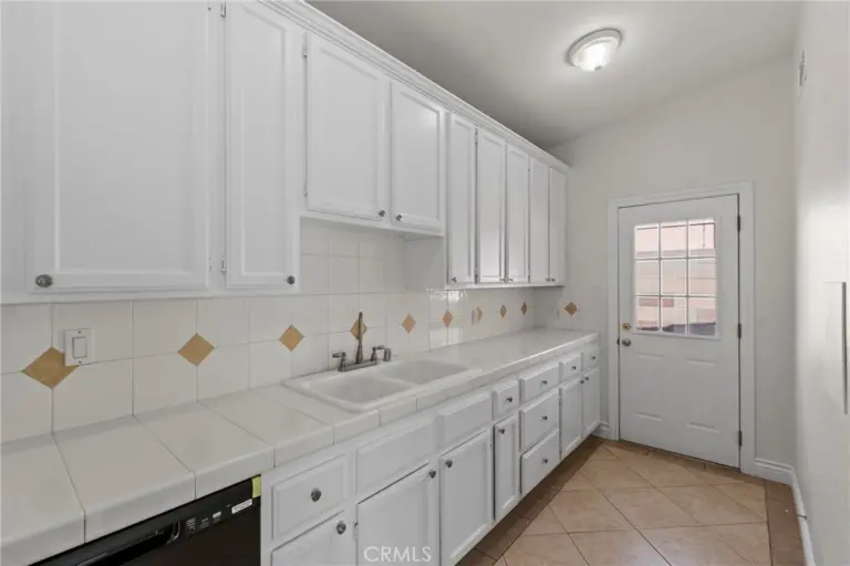 1940 E Walnut Creek Pkwy, West Covina