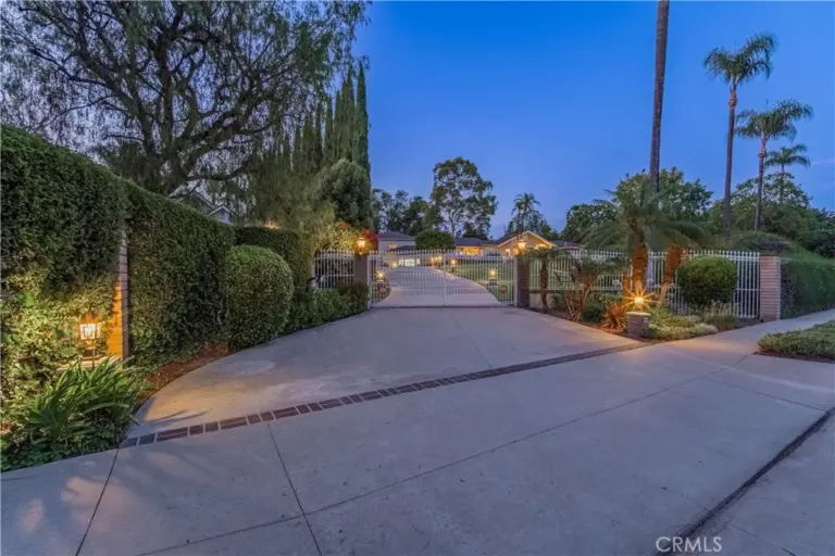 19749 Cameron, Covina