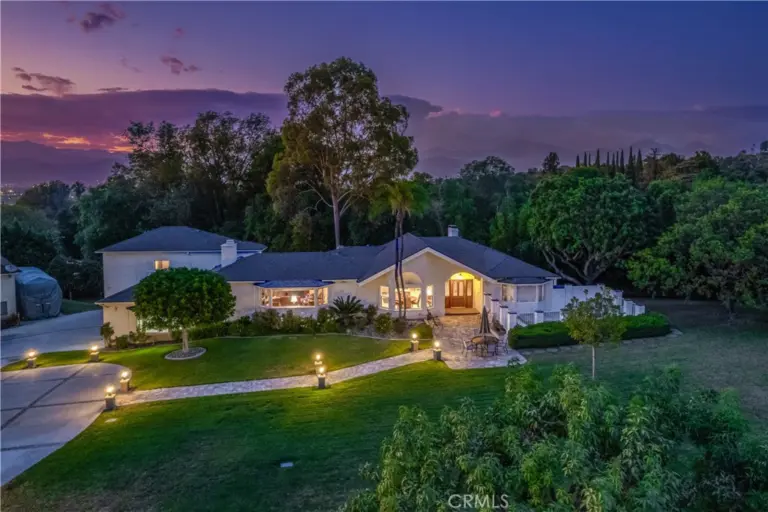 19749 Cameron, Covina