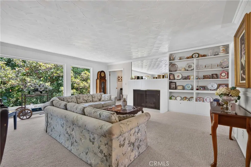 19749 Cameron, Covina