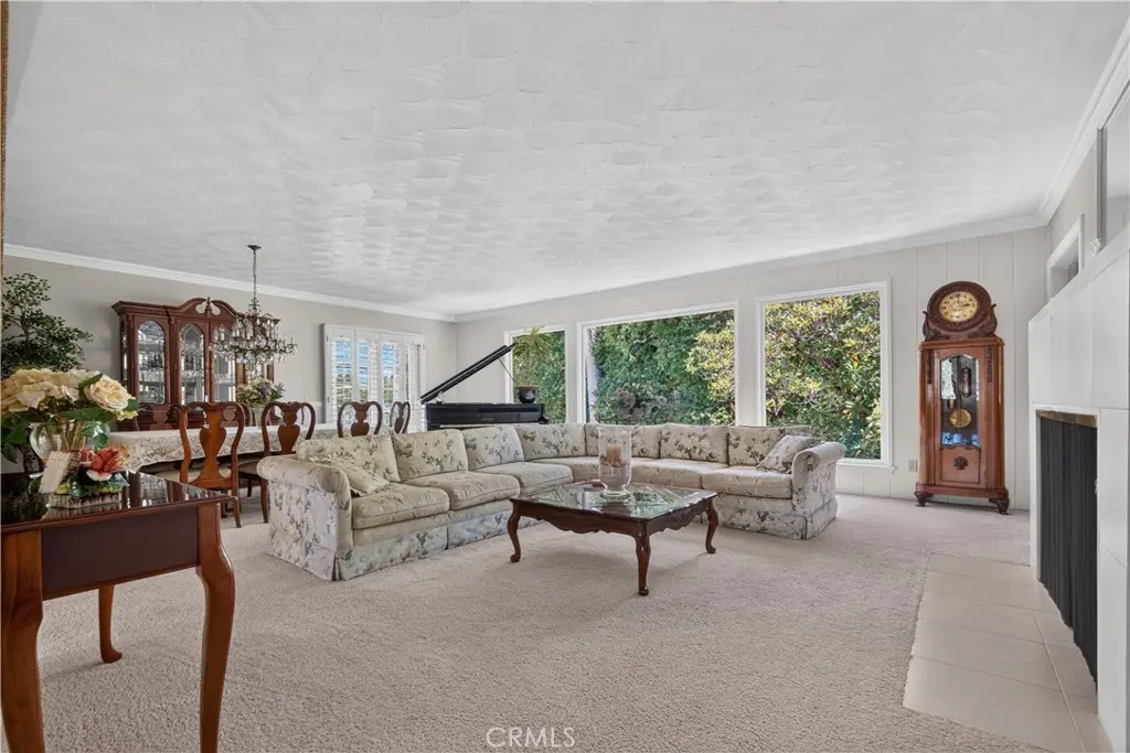 19749 Cameron, Covina