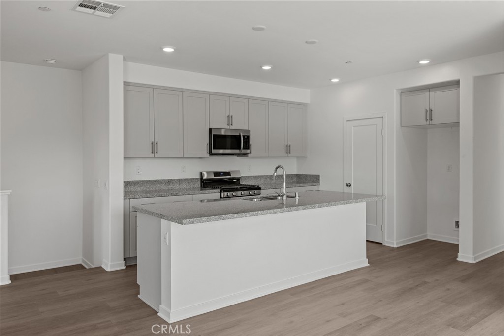 199 Sonoma Lane, Claremont