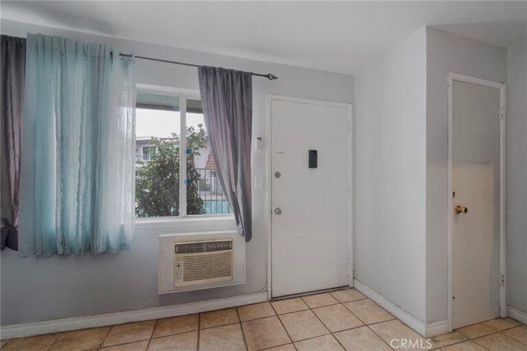 2025 Las Vegas Avenue #3, Pomona