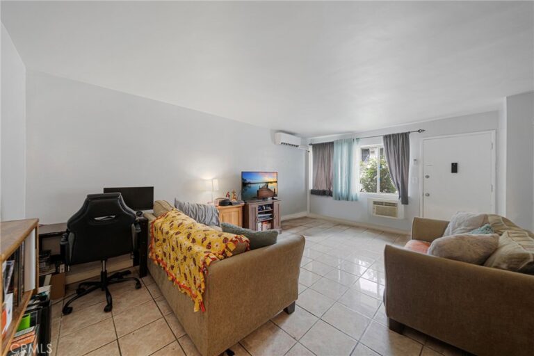 2025 Las Vegas Avenue #3, Pomona