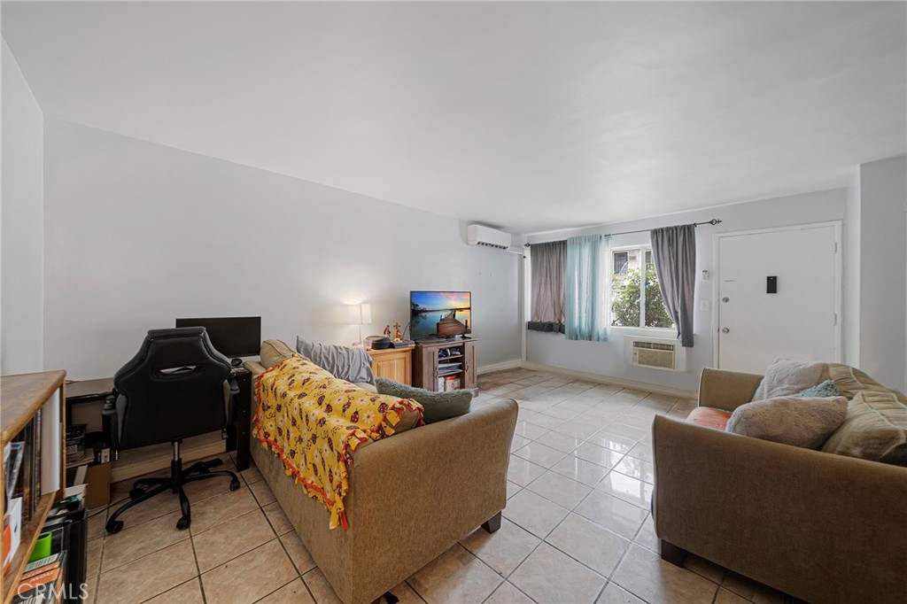 2025 Las Vegas Avenue #3, Pomona