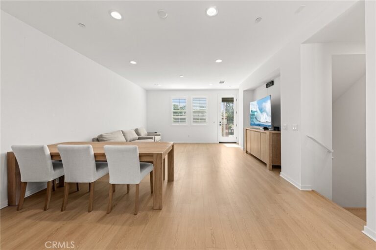 207 Colby Circle, Claremont