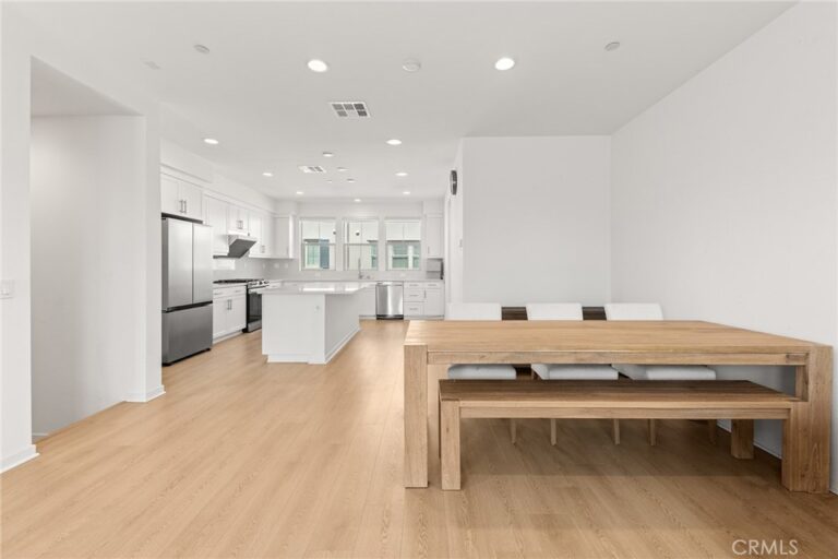 207 Colby Circle, Claremont