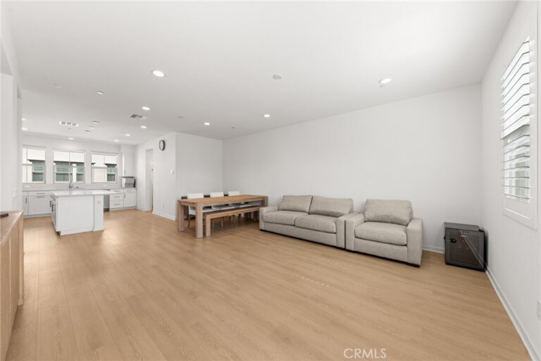 207 Colby Circle, Claremont