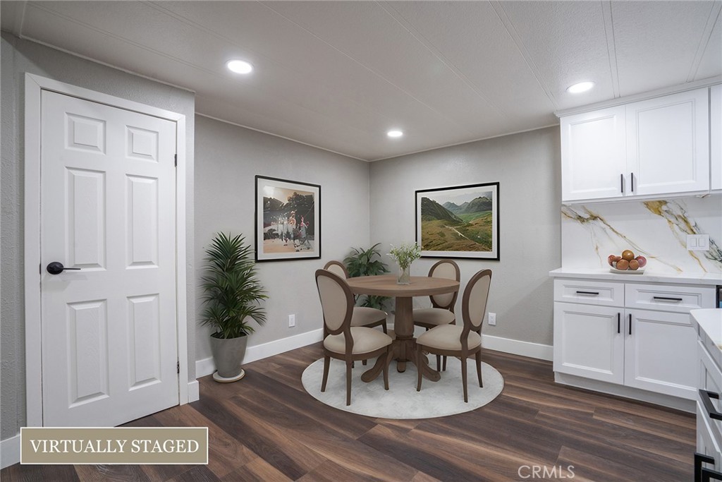 212 Las Brisas Circle, Pomona