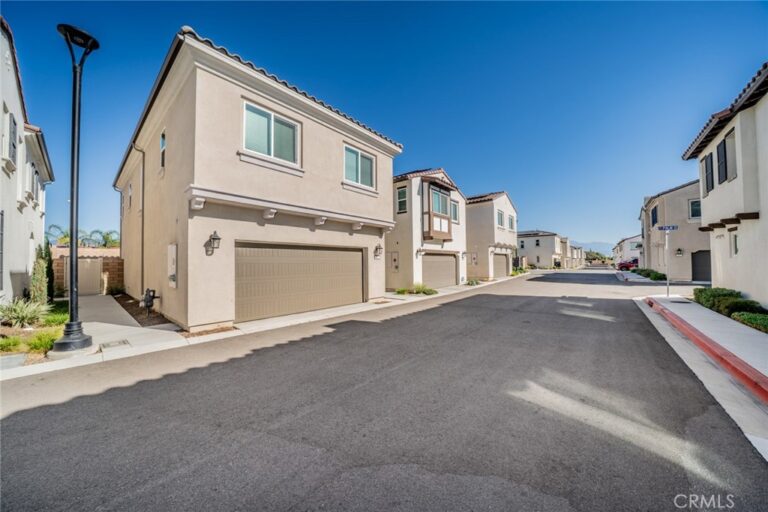 214 Bonita Lane, Rialto