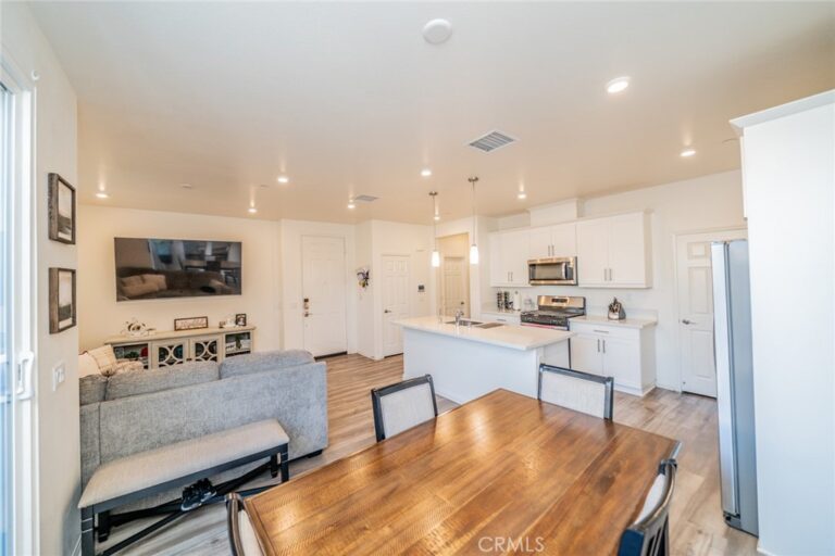 214 Bonita Lane, Rialto