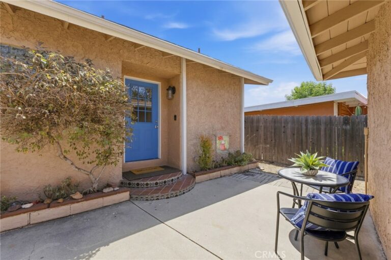 224 S Mills, Claremont