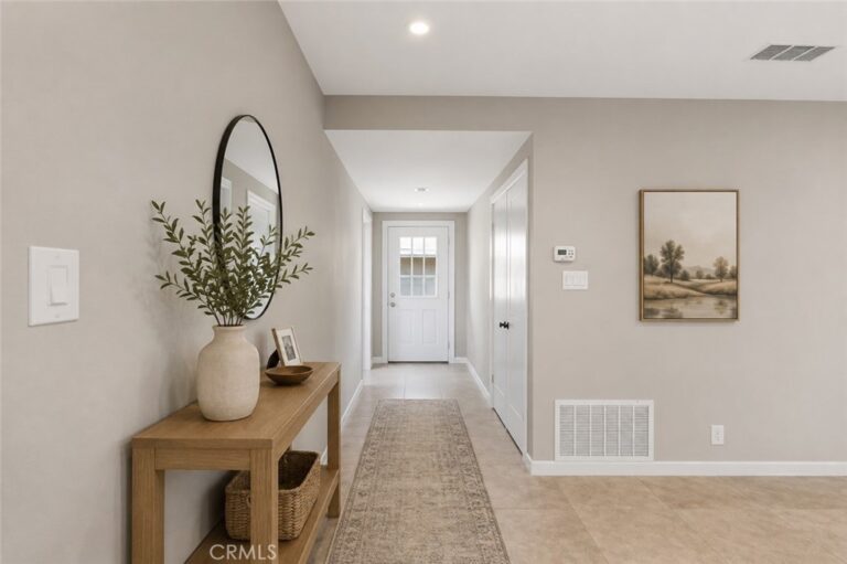 224 S Mills, Claremont