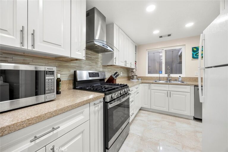 2369 S Reservoir, Pomona