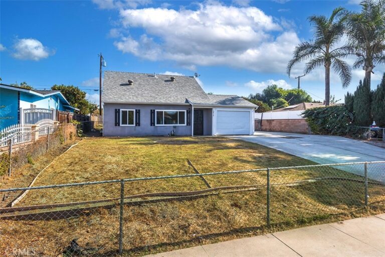 2416 Stanford Avenue, Pomona