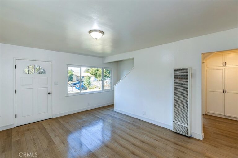 2416 Stanford Avenue, Pomona