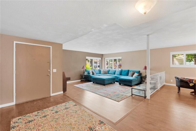 2425 San Fernando Court, Claremont