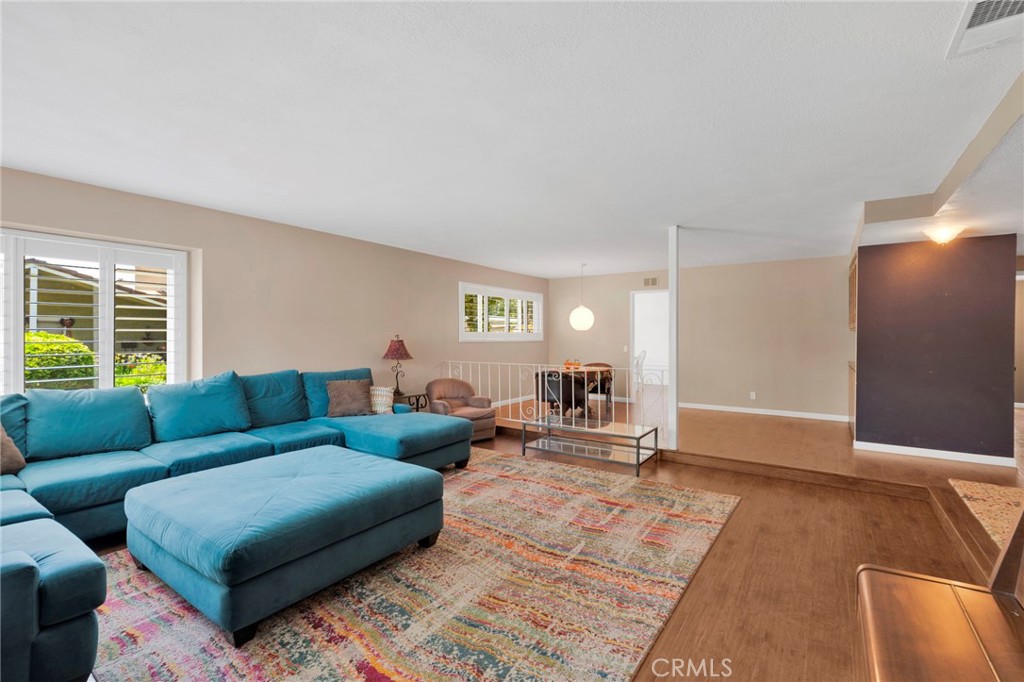 2425 San Fernando Court, Claremont
