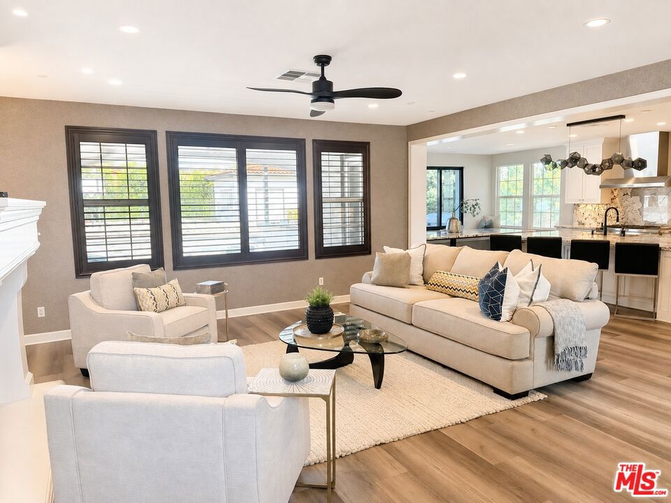 248 Snapdragon Lane, Glendora