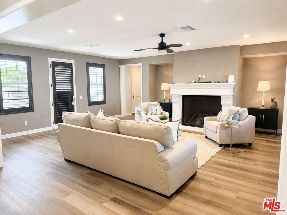 248 Snapdragon Lane, Glendora