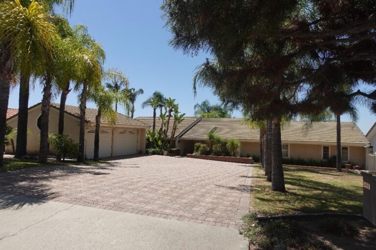 2534 E Vista, Upland