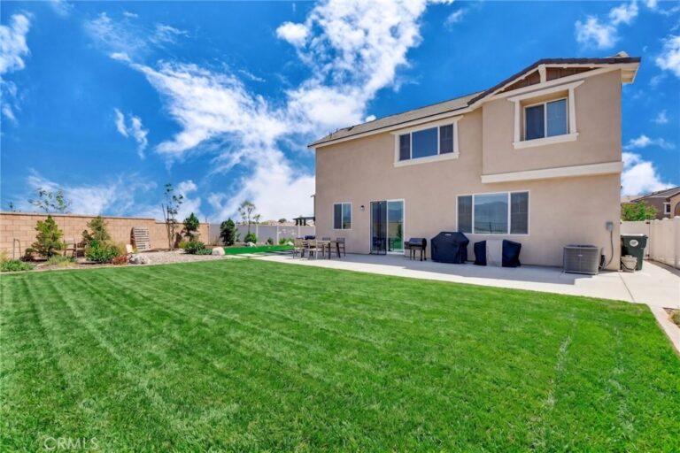 2573 Hannah Creek Lane, Rialto