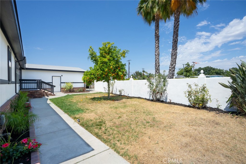 261 Las Brisas Circle, Pomona