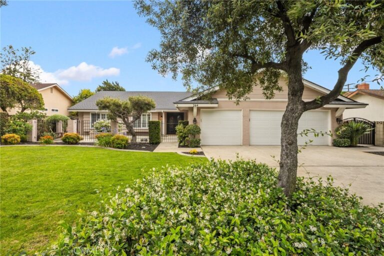 264 E Radcliffe Drive, Claremont