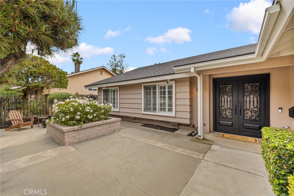 264 E Radcliffe Drive, Claremont