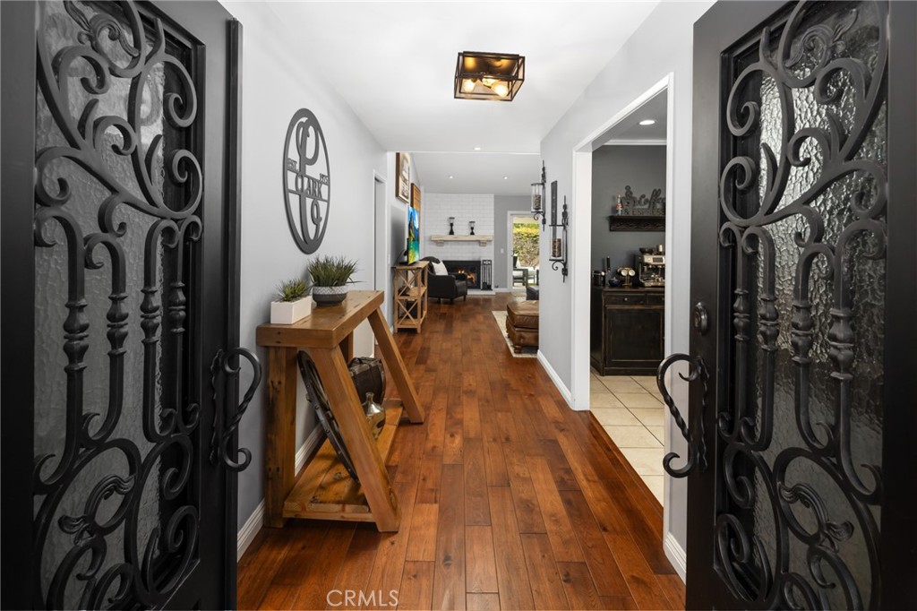 264 E Radcliffe Drive, Claremont