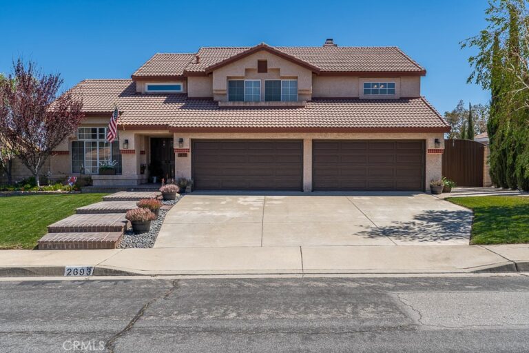 2693 W La Morada Drive, Rialto