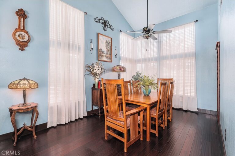 2693 W La Morada Drive, Rialto