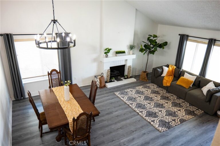 2852 E Walnut, Ontario