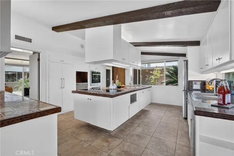 2904 Far View, West Covina